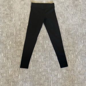 Black sporty leggings